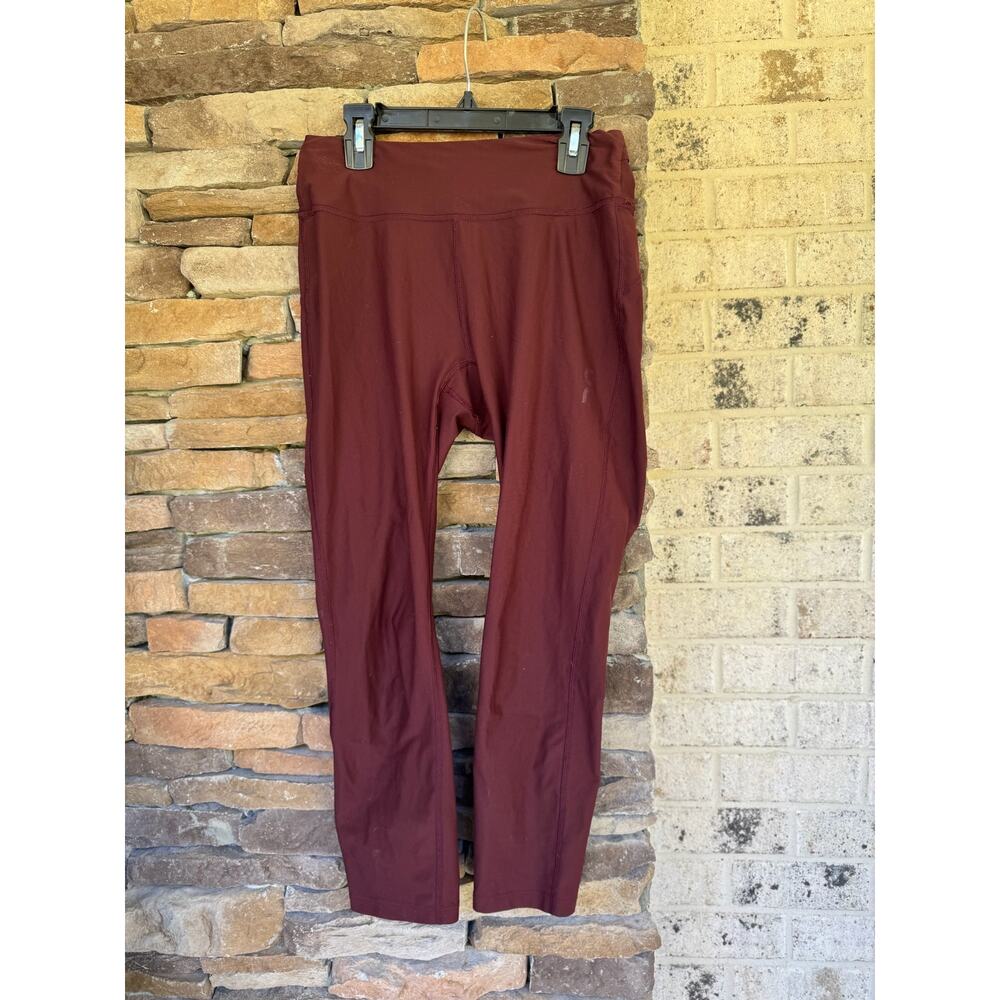 On Cloud Leggings-Maroon-Size Small